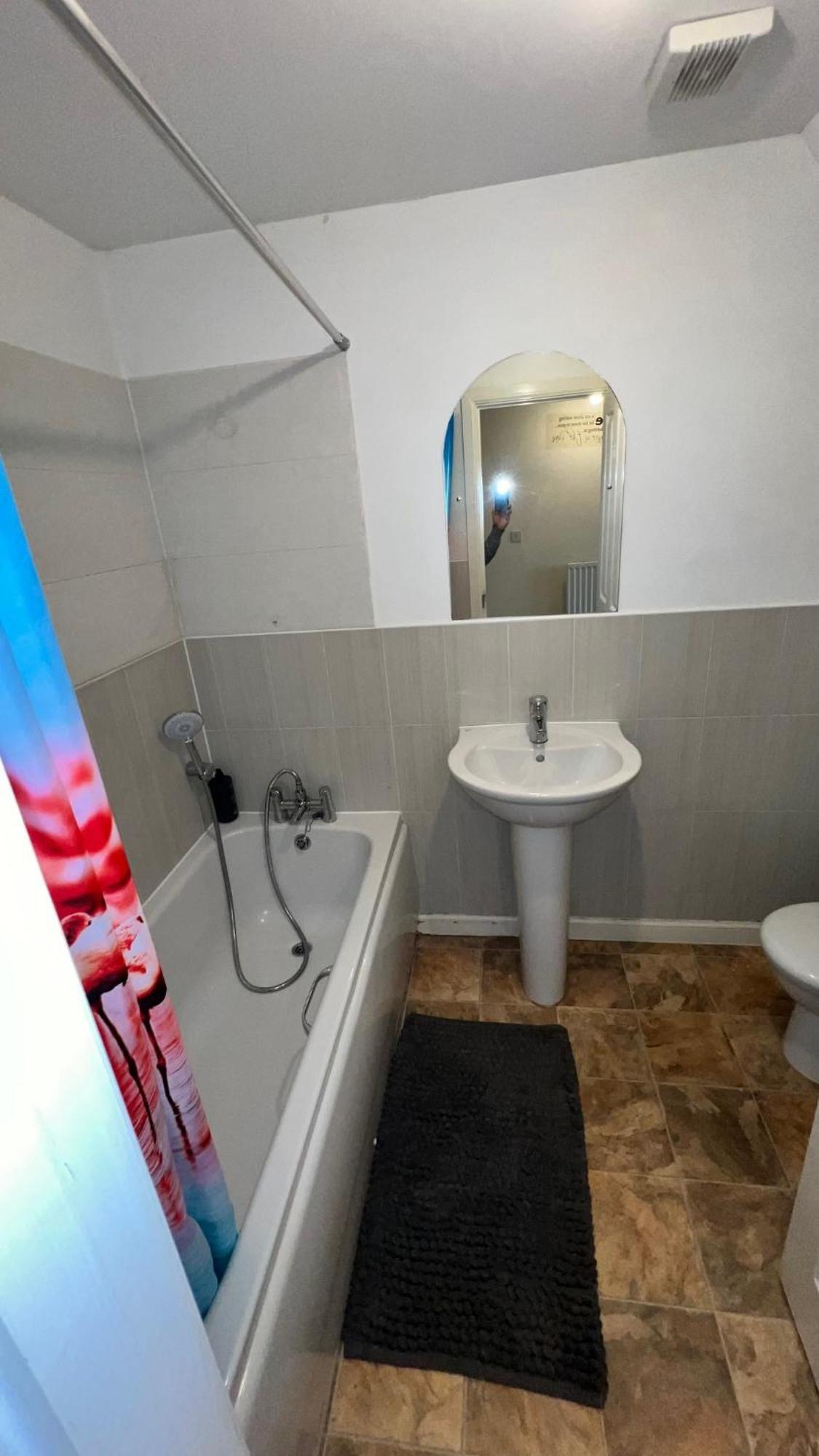 San Pedro Lodge Ситингбърн Екстериор снимка